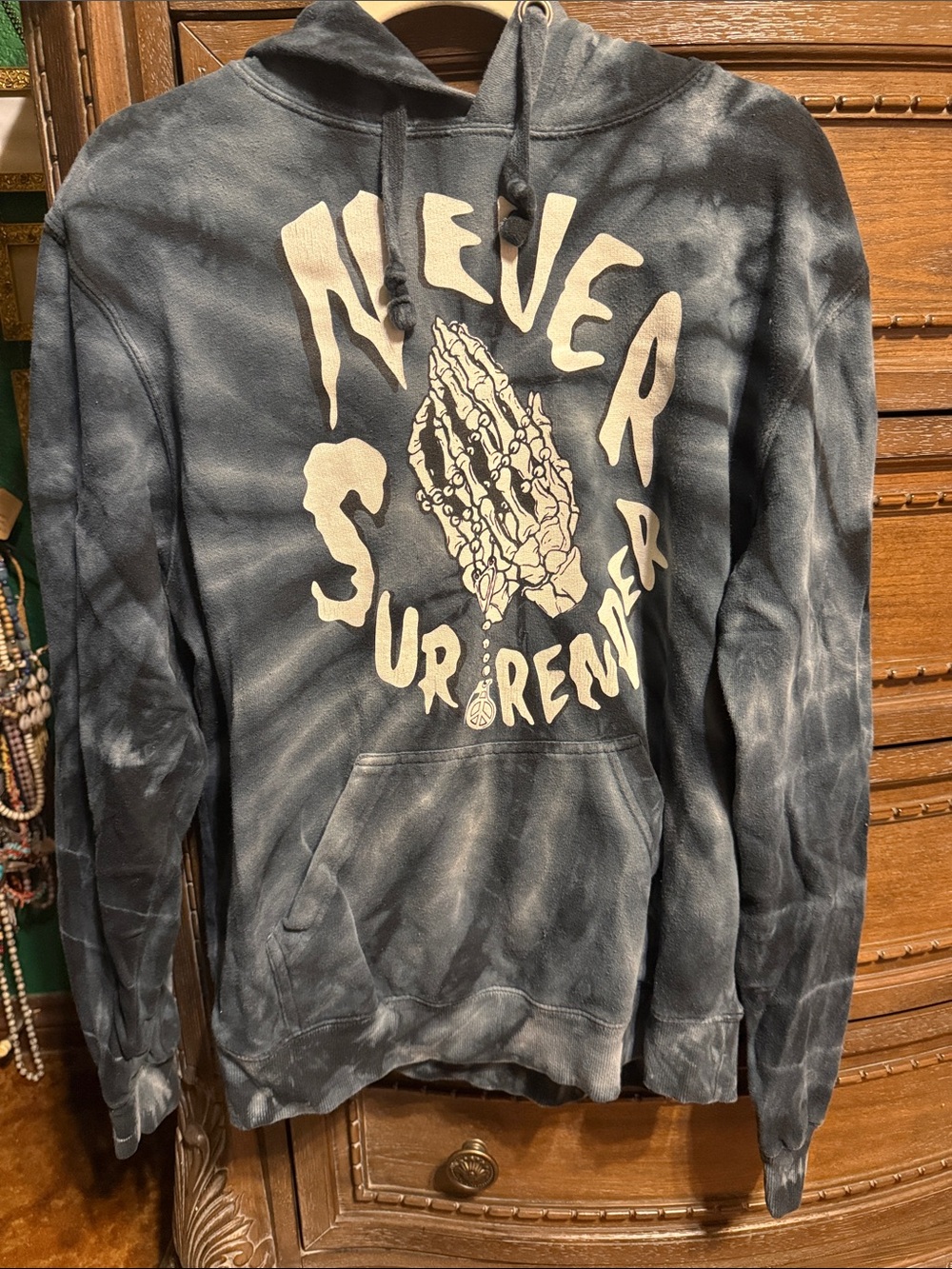 Never Surrender Tie-Dye Pullover Hoodie - Black/Cream